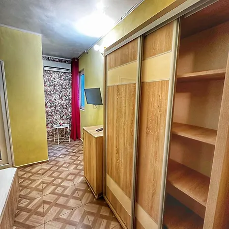 بيت ضيافة Crinis 3*